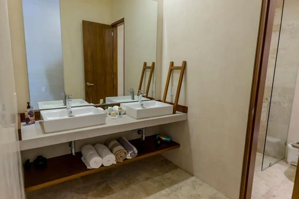 Exquisite Tulum jungle condo w/private pool! Messico